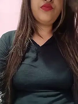 Snapshot of Simran-001 chatting on July 5, 12:23 pm Simran-001 online show from July 5, 12:23 pm
