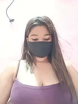 Snapshot of Simran-001 chatting on July 28, 1:21 pm Simran-001 online show from July 28, 1:21 pm