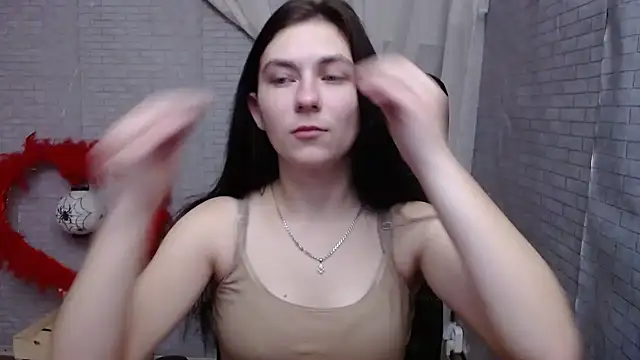 Snapshot of AmandaJi_ chatting on February 6, 7:24 am AmandaJi online show from February 6, 7:24 am