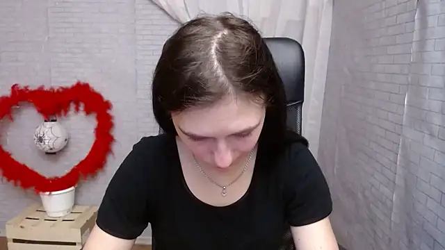 Snapshot of AmandaJi_ chatting on February 12, 10:14 am AmandaJi online show from February 12, 10:14 am