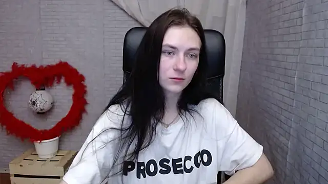 Snapshot of AmandaJi_ chatting on March 6, 7:36 am AmandaJi online show from March 6, 7:36 am