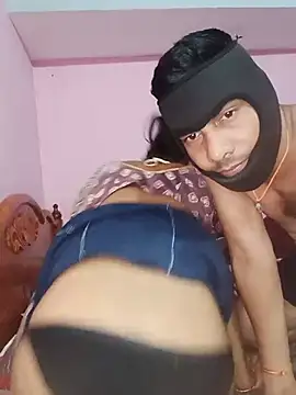 Snapshot of USHA_BHABHI chatting on June 29, 11:05 pm USHA BHABHI online show from June 29, 11:05 pm