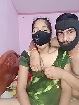 Snapshot of USHA_BHABHI chatting on July 8, 11:09 pm USHA BHABHI online show from July 8, 11:09 pm