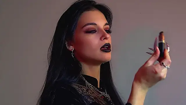 BeverlyMost online show from November 11, 6:19 pm