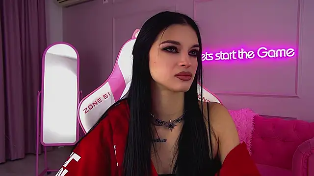 BeverlyMost online show from November 26, 6:31 pm