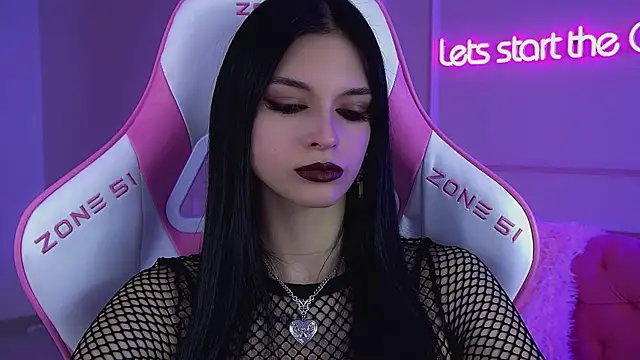 BeverlyMost online show from February 20, 7:43 am