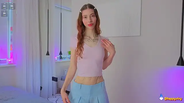 Snapshot of HappyVivy chatting on October 1, 12:33 pm HappyVivy online show from October 1, 12:33 pm