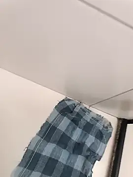 Trixboy201 online show from October 31, 10:05 am