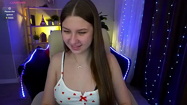 Snapshot of AureliaBliss_ chatting on February 28, 11:12 pm AureliaBliss online show from February 28, 11:12 pm