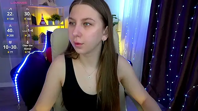 Snapshot of AureliaBliss_ chatting on March 3, 1:09 pm AureliaBliss online show from March 3, 1:09 pm