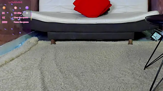 Snapshot of Stela__Gs chatting on December 19, 7:32 pm Stela Gs online show from December 19, 7:32 pm