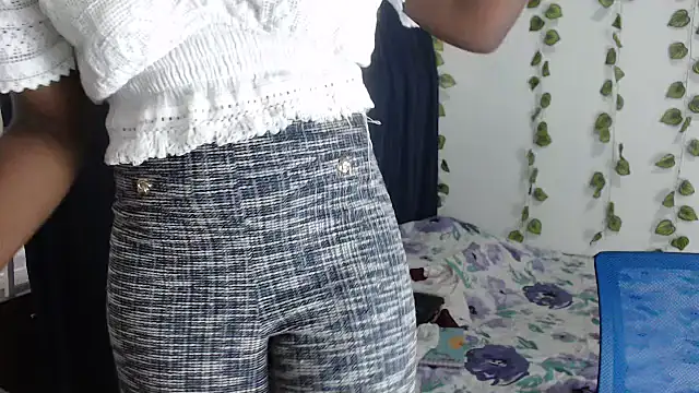 Snapshot of Stela__Gs chatting on February 5, 9:30 pm Stela Gs online show from February 5, 9:30 pm