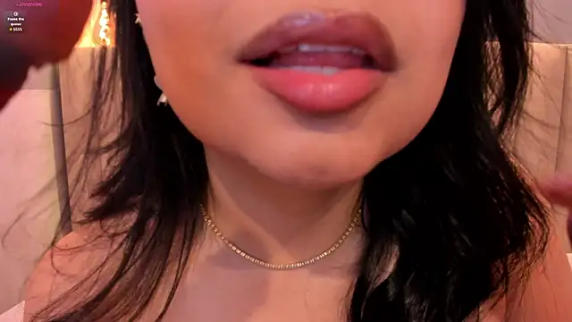 Naomymonroe  online show from February 15, 5:09 pm