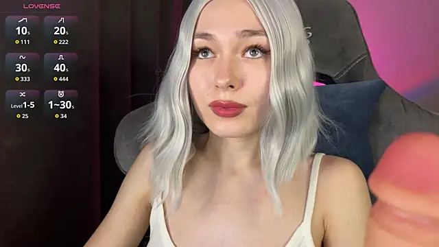 Ohmy Nora  online show from August 6, 4:14 am
