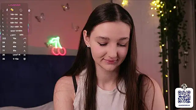 GeorginaDudley online show from December 2, 7:14 am