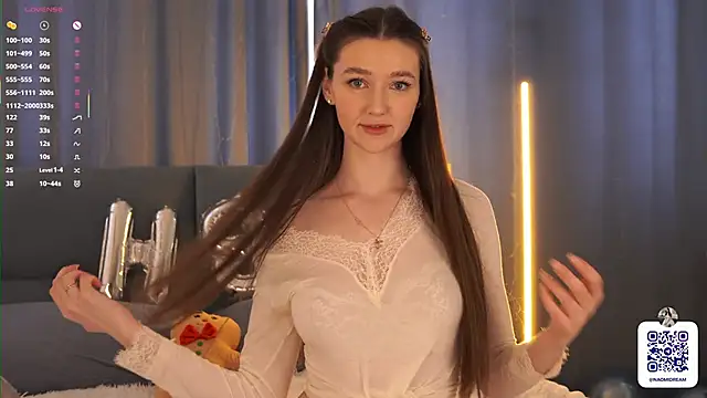 GeorginaDudley online show from February 7, 8:29 am