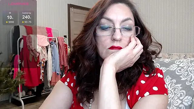 Soffya Soy online show from January 11, 3:06 pm