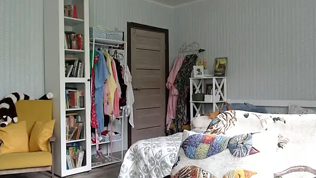 Snapshot of Soffya_Soy chatting on May 31, 8:32 am Soffya Soy online show from May 31, 8:32 am