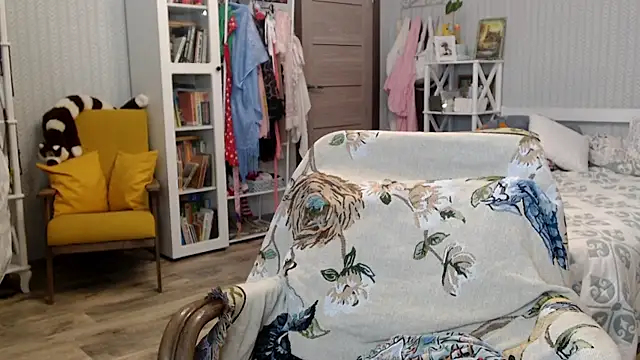 Snapshot of Soffya_Soy chatting on May 31, 6:42 pm Soffya Soy online show from May 31, 6:42 pm