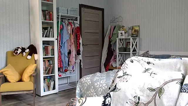 Snapshot of Soffya_Soy chatting on June 5, 6:31 am Soffya Soy online show from June 5, 6:31 am