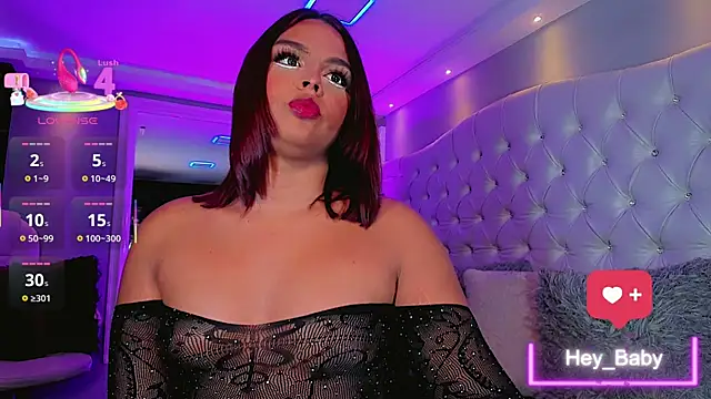 Snapshot of CamiiGarcia chatting on December 18, 7:20 pm CamiiGarcia online show from December 18, 7:20 pm