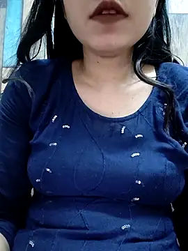 cute IndianBabe online show from April 22, 3:20 am