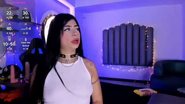 Martshall09 online show from December 15, 8:57 pm