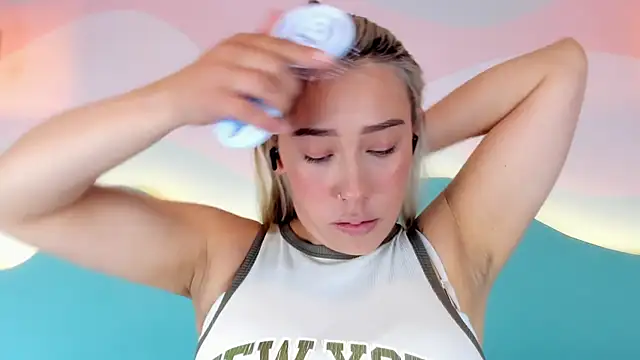 Lannajansen online show from November 21, 2:16 pm