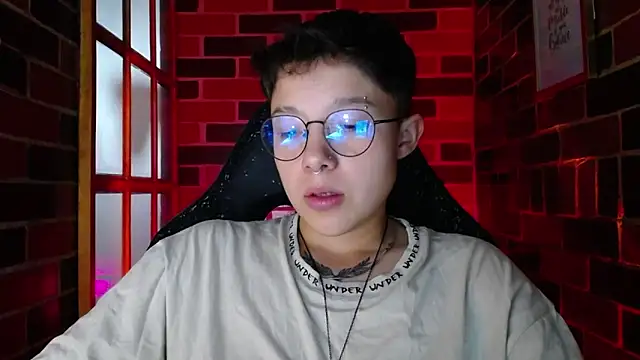 Rio twrr online show from February 8, 11:24 pm