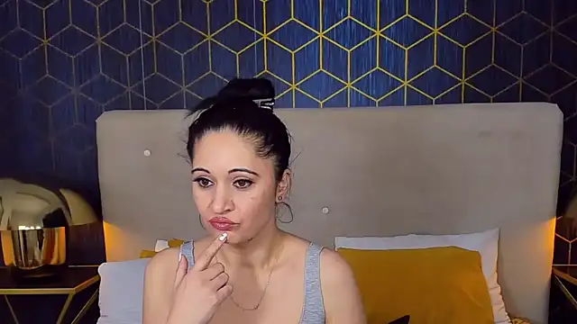 Snapshot of ValeryBlakes chatting on March 22, 8:15 pm ValeryBlakes online show from March 22, 8:15 pm