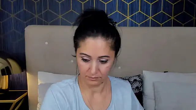 Snapshot of ValeryBlakes chatting on December 4, 5:54 pm ValeryBlakes online show from December 4, 5:54 pm