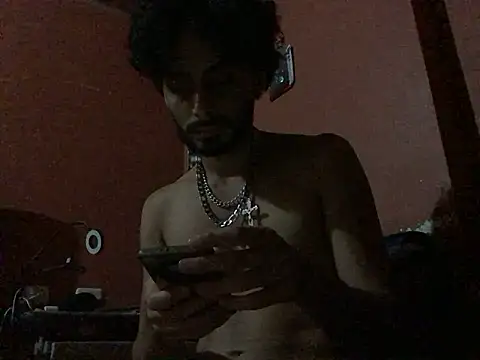 Nooneisthis online show from January 27, 9:55 am