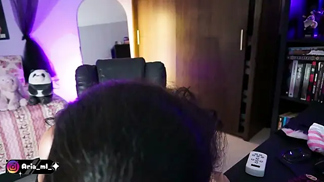 Snapshot of AriaMoonLight chatting on February 21, 12:17 pm AriaMoonLight online show from February 21, 12:17 pm