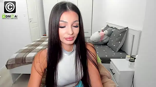 HelenShawn online show from November 28, 9:17 pm