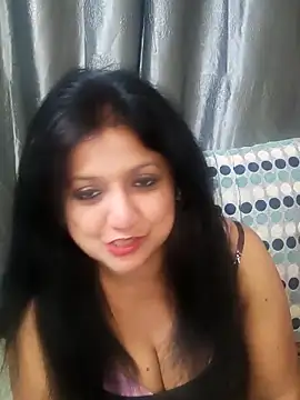 Snapshot of horny_lizia chatting on June 21, 4:53 pm horny lizia online show from June 21, 4:53 pm