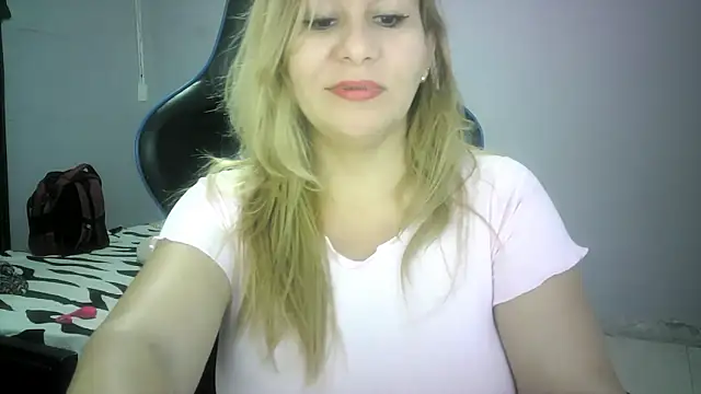 mariana0x online show from October 29, 12:07 pm