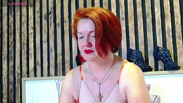 Snapshot of Alis_Lovi chatting on November 5, 11:21 am Alis Lovi online show from November 5, 11:21 am