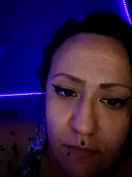 Jagebabe13 online show from December 2, 3:23 am