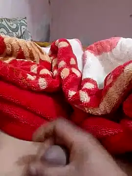 mhmia online show from February 8, 8:32 pm