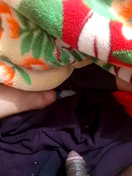 mhmia online show from February 20, 8:03 pm