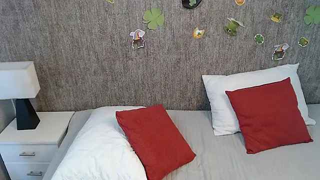 Snapshot of CattyMoon chatting on March 20, 7:35 pm CattyMoon online show from March 20, 7:35 pm