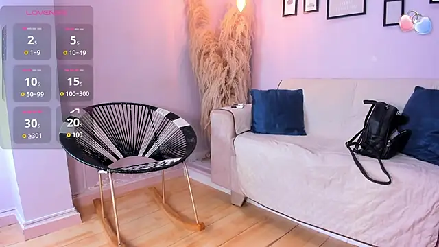 alana rossetti online show from December 17, 12:44 pm