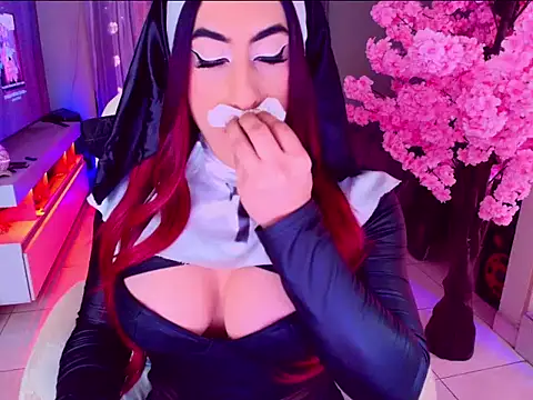 Snapshot of latexgoddes chatting on October 31, 7:26 pm latexgoddes online show from October 31, 7:26 pm