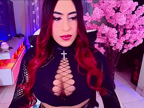 Snapshot of latexgoddes chatting on November 15, 7:43 pm latexgoddes online show from November 15, 7:43 pm