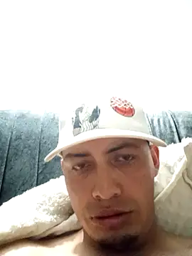 ojitos22 online show from November 12, 11:43 am