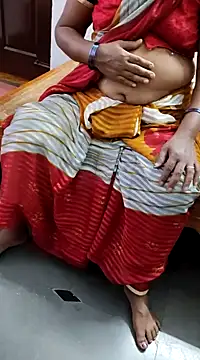 Snapshot of laxmitelugu78 chatting on February 1, 9:54 am laxmitelugu78 online show from February 1, 9:54 am