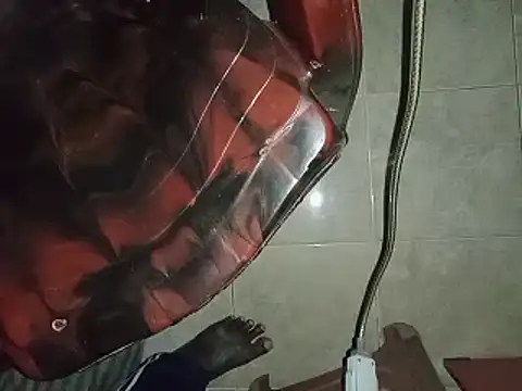 Snapshot of world_bigdick1 chatting on March 7, 4:44 pm world bigdick1 online show from March 7, 4:44 pm