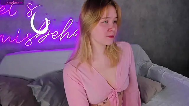 Snapshot of Amy_Kimberlly chatting on September 22, 12:01 am Amy Kimberlly online show from September 22, 12:01 am