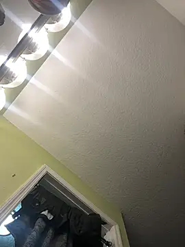 Snapshot of sexyhotstud12 chatting on January 28, 10:12 am sexyhotstud12 online show from January 28, 10:12 am