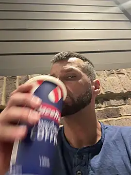 Snapshot of sexyhotstud12 chatting on December 5, 5:38 am sexyhotstud12 online show from December 5, 5:38 am